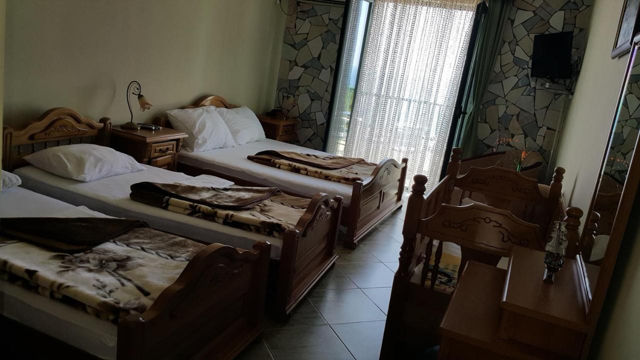 Apartmani Aida Ulcinj Exterior photo