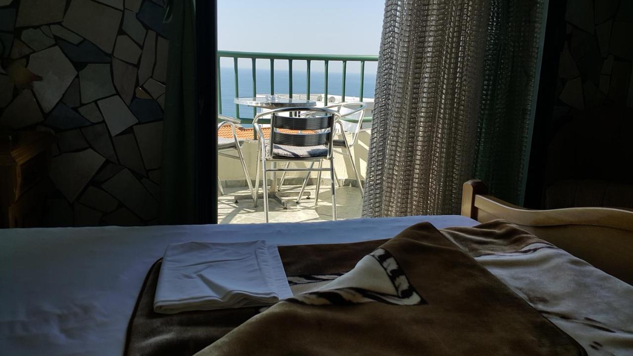 Apartmani Aida Ulcinj Exterior photo